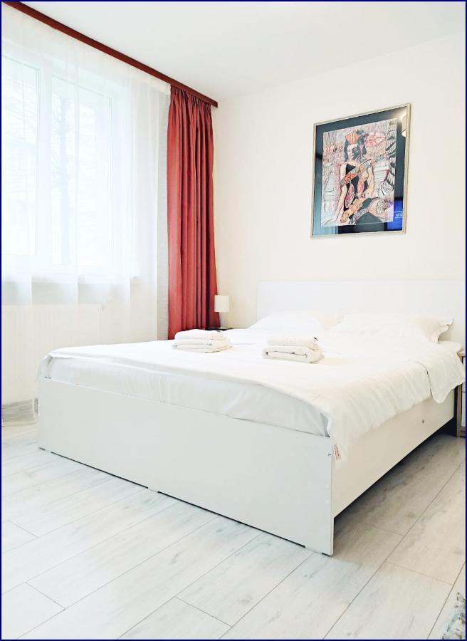 Smart Apartament Пьятра-Нямц Экстерьер фото